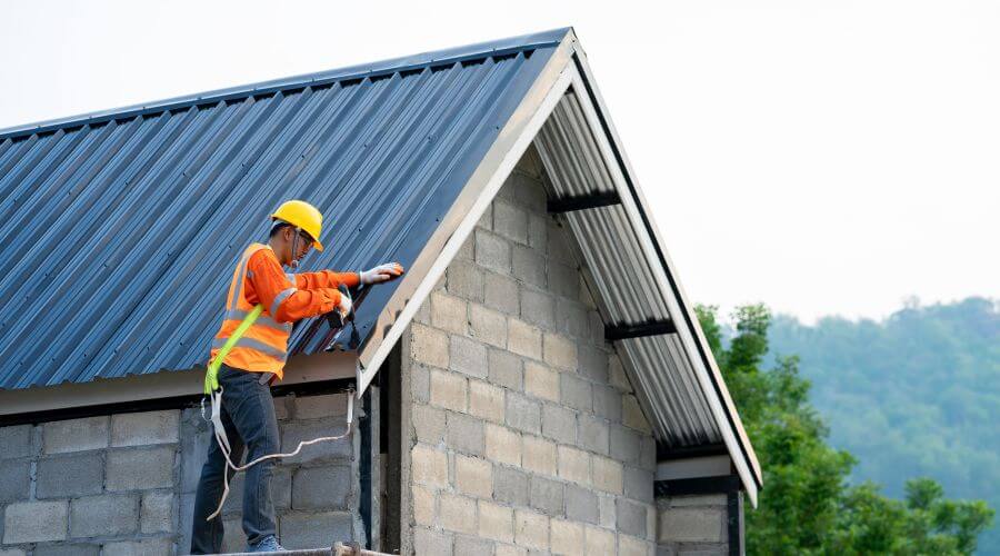 Professional metal roof installation in Ida Grove, IA